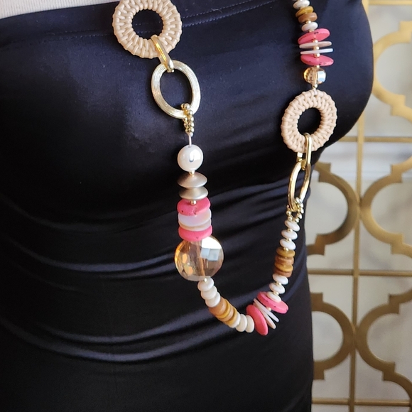 Elegant Multicolor Crystal Beaded Necklace - Picture 3 of 14